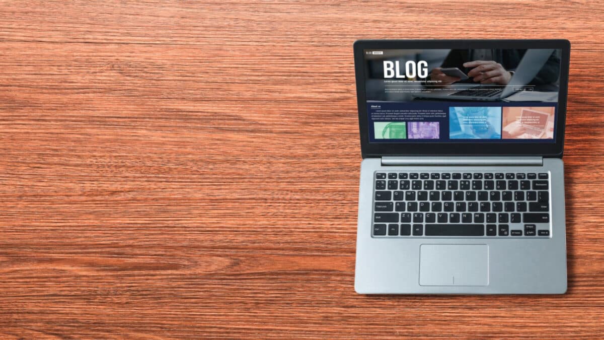 Consultez un blog média pour connaître l'actualité du monde...